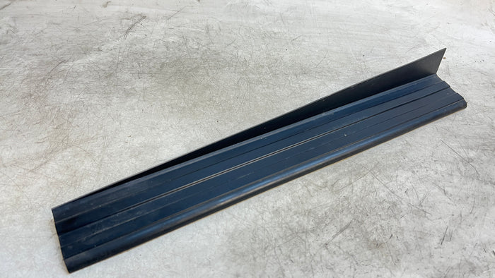 BMW E30 Sedan Door Sill Trim Set 51471904641/51471904645/51471904646