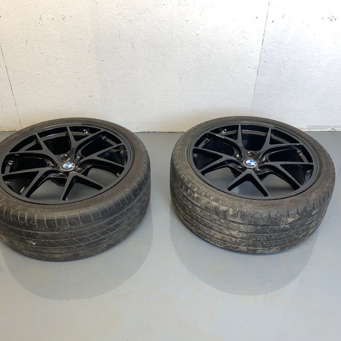 2015 Chevrolet Corvette C7 Front Aftermarket Wheels Pair 19 x 8.5