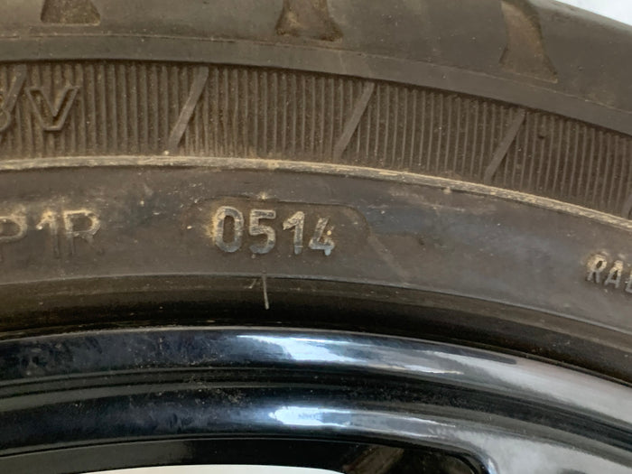 2015 Chevrolet Corvette C7 Front Aftermarket Wheels Pair 19 x 8.5