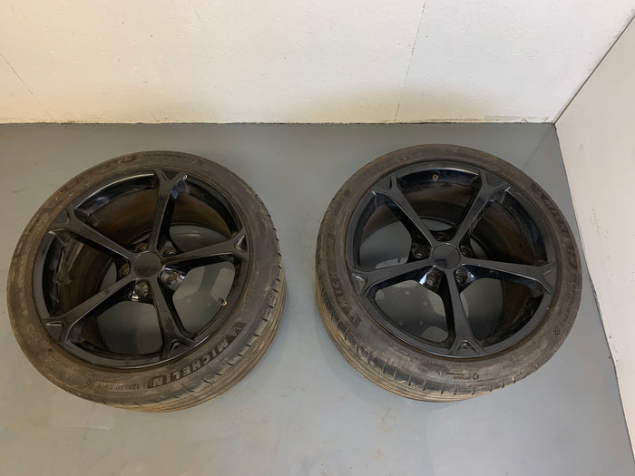 2015 Chevrolet Corvette C7 Rear Aftermarket Wheels Pair 19in x 12in *Damaged*