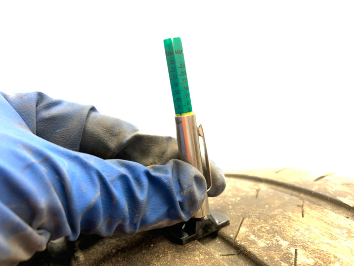 2015 Chevrolet Corvette C7 Rear Aftermarket Wheels Pair 19in x 12in *Damaged*