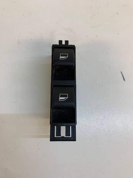 BMW E46 3 Series Coupe/Convertible Right/Passenger Side Window Switch 6902178