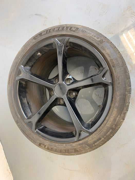 2015 Chevrolet Corvette C7 Rear Aftermarket Wheels Pair 19in x 12in *Damaged*