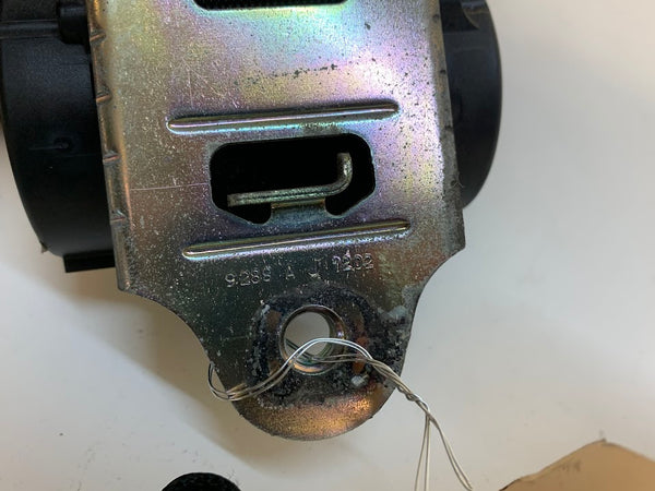 BMW E46 M3 330Ci 328Ci 325Ci 323Ci Coupe Front Right Passenger Seatbelt Force Limiter & Retractor 72117068852 *Damaged*