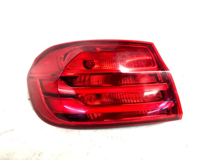 BMW F36 F33 F32 4 Series Pre-LCI Left/Driver Side Outer Tail Light 7296099