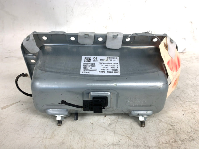 BMW F30 F31 F32 F33 F34 F36 3 & 4 Series Right/Passenger Side Dashboard Airbag 34077625