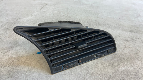 BMW E36 3 Series Center Dashboard HVAC Air Vent 8363533