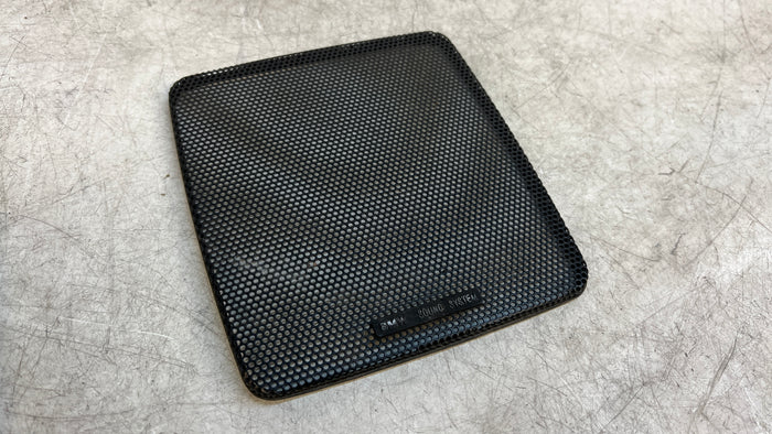 BMW E30 3 Series Coupe Sedan Rear Parcel Shelf Speaker Trims Pair 65131381467