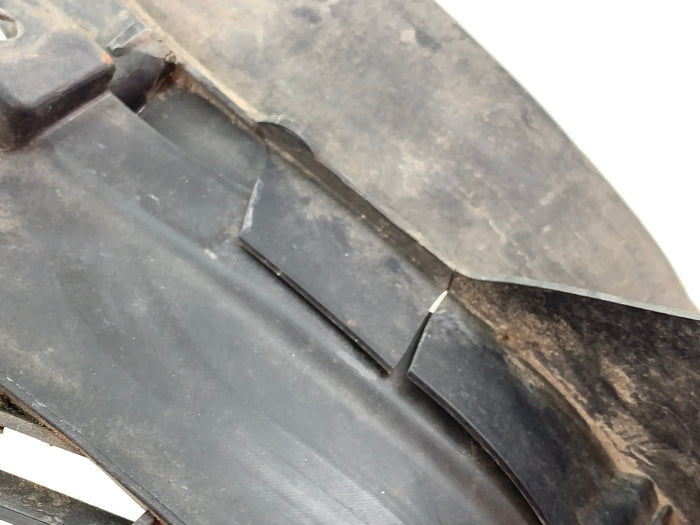 Bmw F10 F11 550xi 535xi Front Left Fender Liner Splash Shield 7186727 *Damaged*