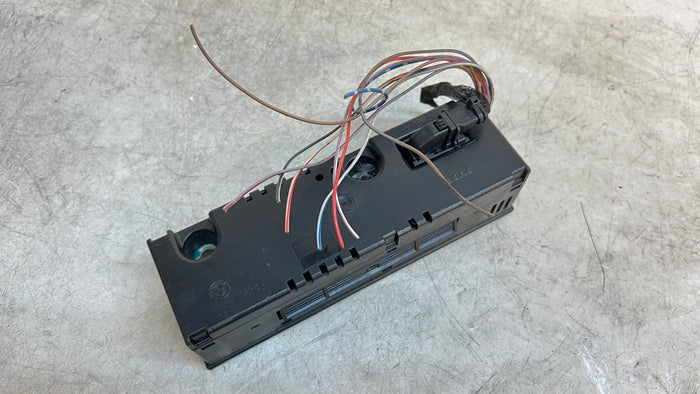 BMW E30 325i 323i 320i 318i Climate Screen Display On Board Computer 7 Button OBC 8357654 *Unknown Pixels*