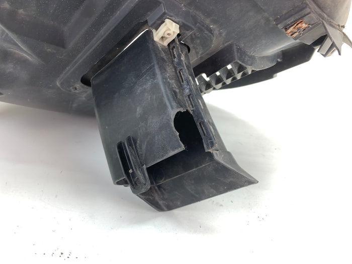 Bmw F10 F11 550xi 535xi Front Left Fender Liner Splash Shield 7186727 *Damaged*