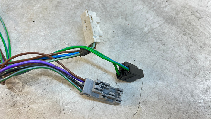 BMW E30 3 Series Center Console Wiring Harness Cut