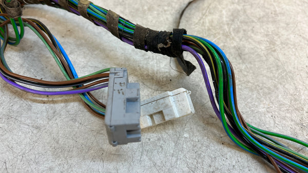 BMW E30 3 Series Center Console Wiring Harness Cut