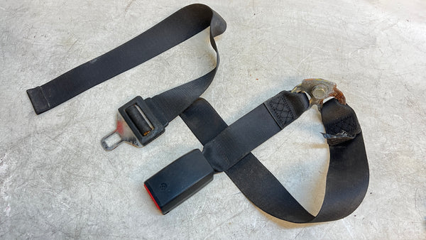 BMW E30 3 Series Sedan Rear Seat Belt Buckle & Seat Belt 1952838