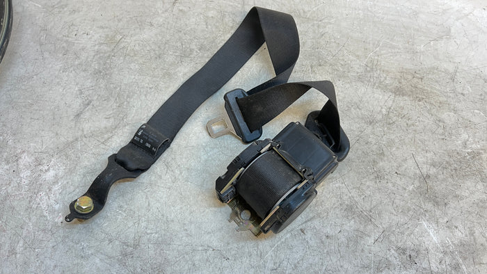 BMW E30 3 Series Sedan/Wagon Right/Passenger Side Front Seat Belt 1972068