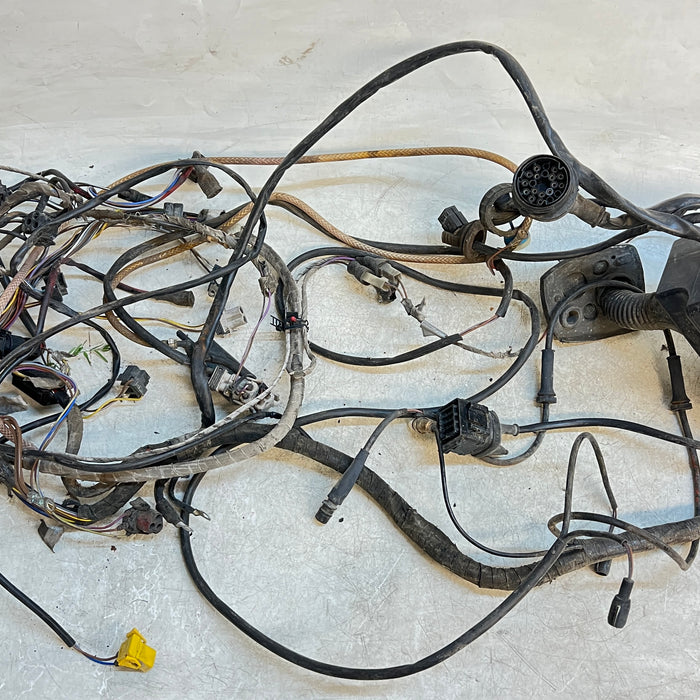 BMW E30 318i/318is M42 Engine Wiring Harness & Fuse Box 12511724302/61131370763