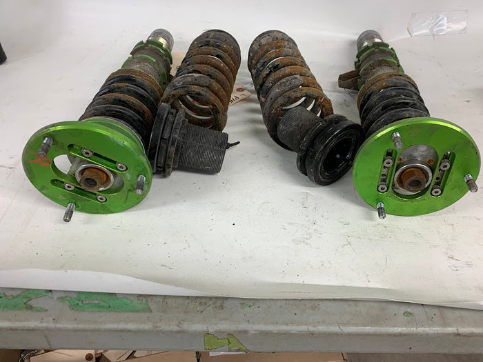 BMW E9X RWD HSD Coilovers Missing Rear Shocks