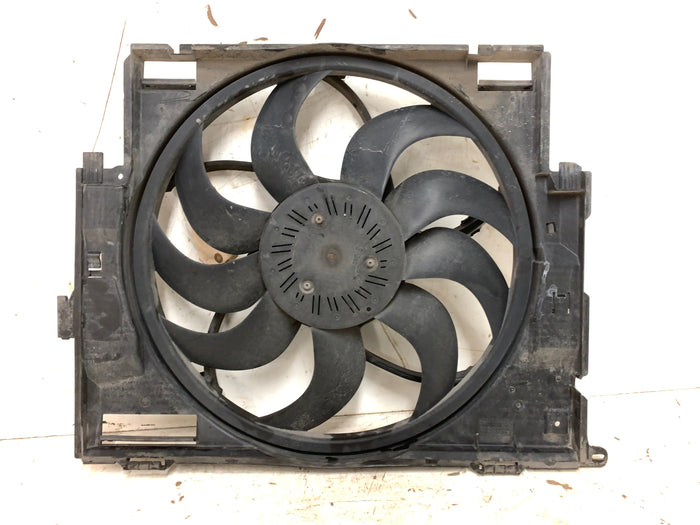 BMW F32 F31 F30 F33 F34 F36 4 & 3 Series M Sport Radiator Cooling Fan 850W 7640513/7608409