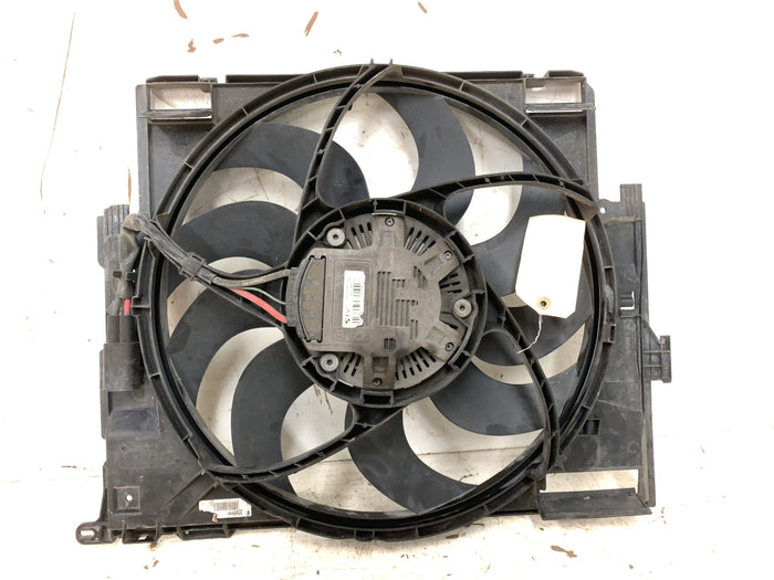 BMW F32 F31 F30 F33 F34 F36 4 & 3 Series M Sport Radiator Cooling Fan 850W 7640513/7608409