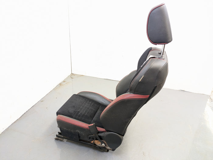 Subaru VA WRX STI Right/Passenger Side Front Recaro Seat *DAMAGED*