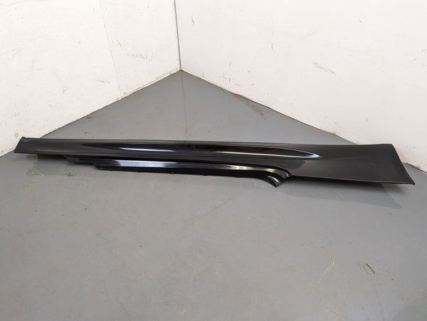 BMW E92 E93 M3 Right/Passenger Side Skirt 7899844 *DAMAGED*