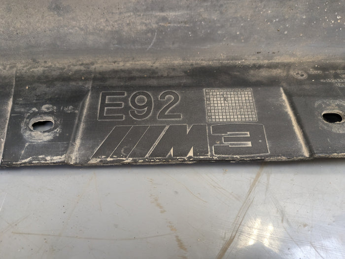 BMW E92 E93 M3 Right/Passenger Side Skirt 7899844 *DAMAGED*