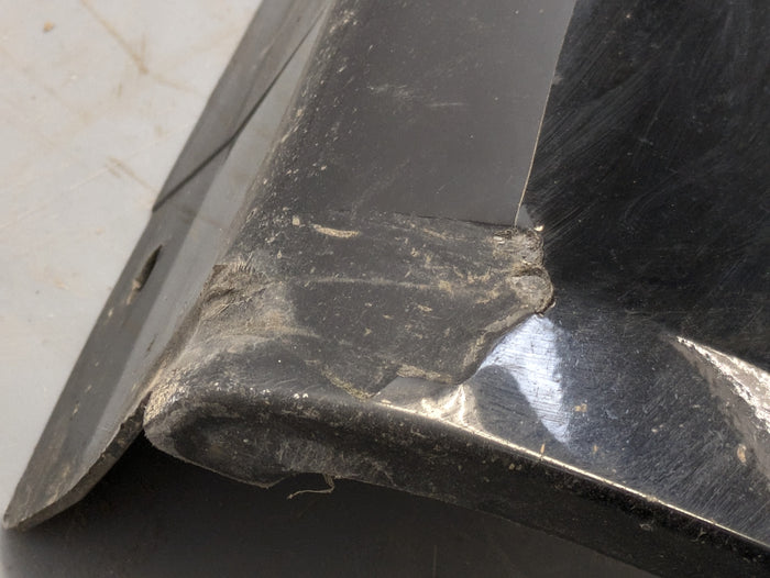 BMW E92 E93 M3 Right/Passenger Side Skirt 7899844 *DAMAGED*