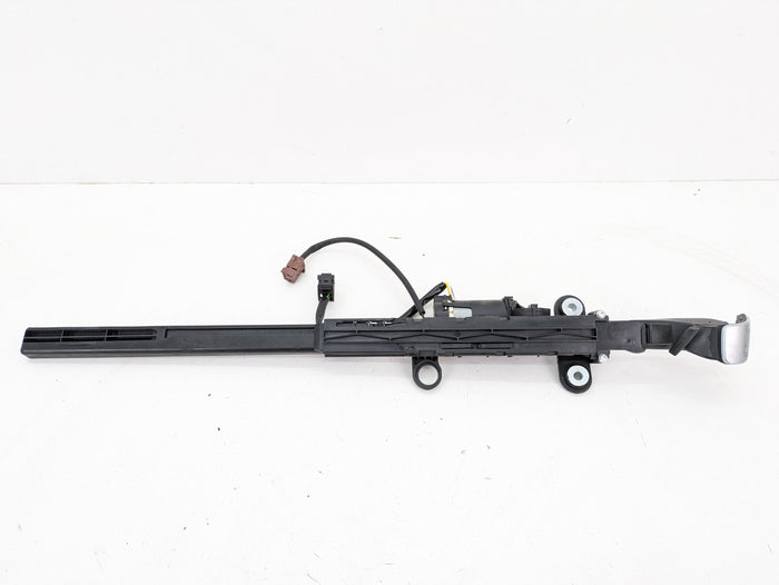 BMW E92 M3 Right/Passenger Side Front Seat Belt Handover Extender 9165380