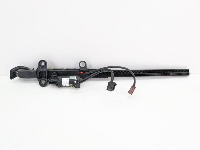 BMW E92 M3 Left/Driver Side Front Seat Belt Handover Handler 9165379