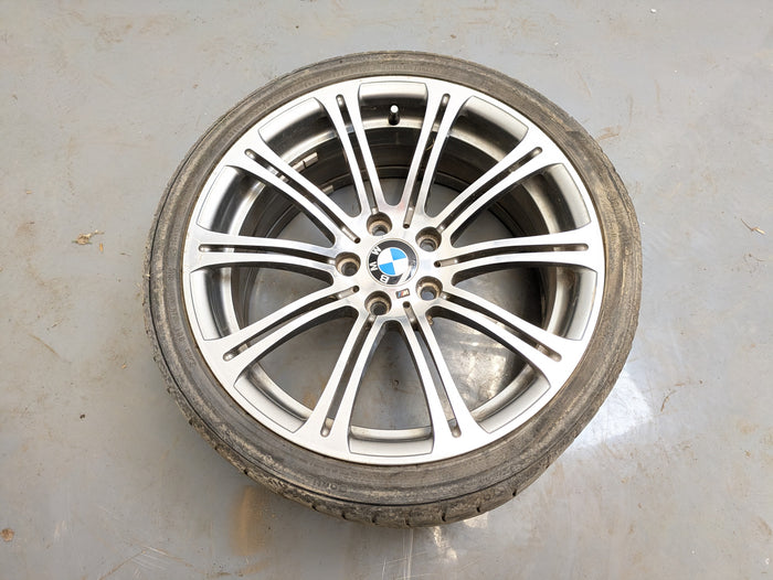 BMW E92 E93 E90 M3 Style 220M Wheel Set 2283556/2283555