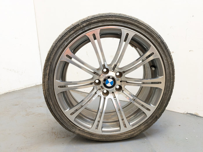 BMW E92 E93 E90 M3 Style 220M Wheel Set 2283556/2283555