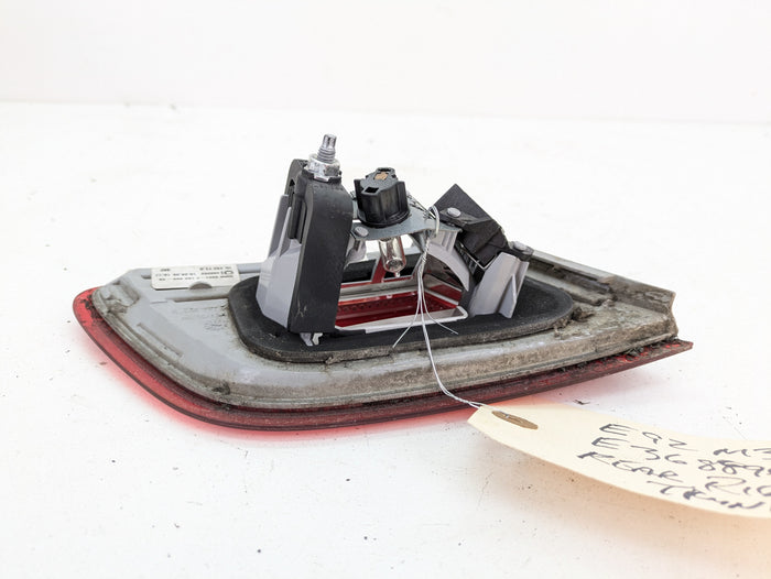 BMW E92 M3 328i 335i Pre-LCI Passenger Side Inner Trunk Tail Light 7162300