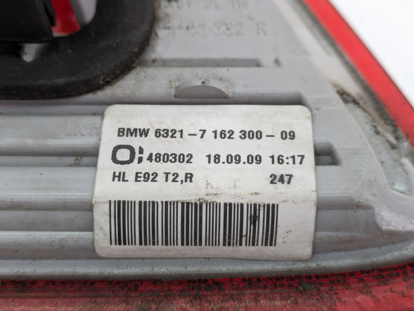 BMW E92 M3 328i 335i Pre-LCI Passenger Side Inner Trunk Tail Light 7162300