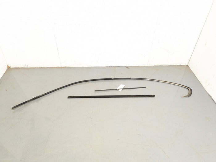 BMW E92 M3 335i 328i Right/Passenger Side Flat Black Window Trim Set 7119079