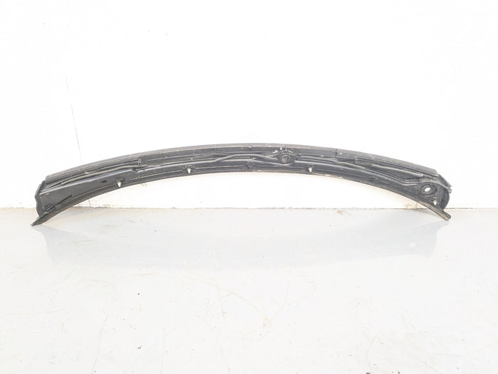 BMW E46 M3 Convertible Windshield Cowl 8208483