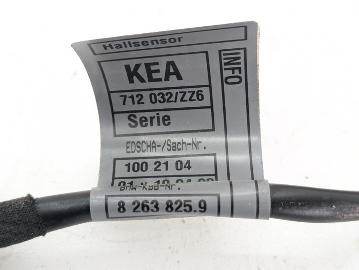 BMW E46 M3 330ci 325ci 323ci Convertible Right Convertible Roof Soft Top Latch Lock 7031362 *DAMAGED*