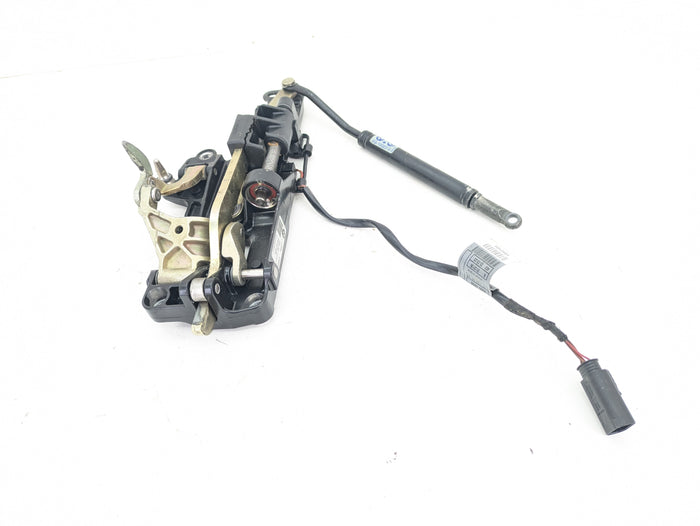 BMW E46 M3 330ci 325ci 323ci Convertible Right Convertible Roof Soft Top Latch Lock 7031362 *DAMAGED*