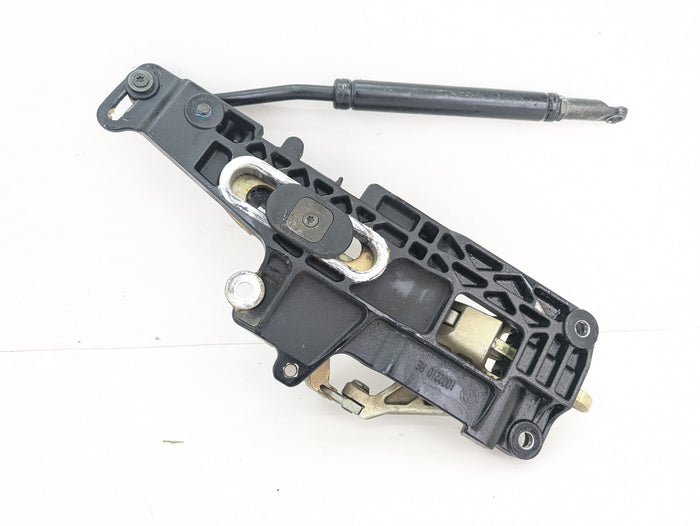 BMW E46 M3 330ci 325ci 323ci Convertible Right Convertible Roof Soft Top Latch Lock 7031362 *DAMAGED*