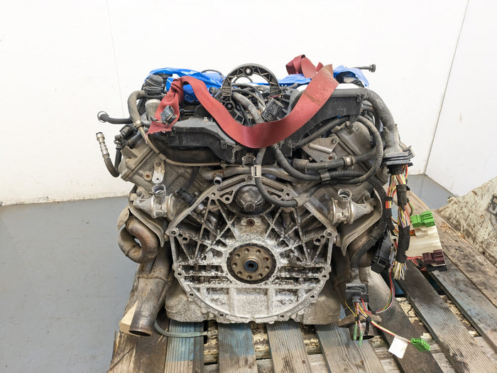 BMW E92 E93 E90 M3 S65 Engine