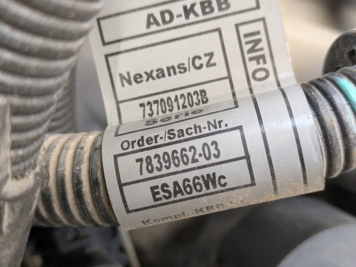 BMW E92 E93 E90 M3 S65 Engine