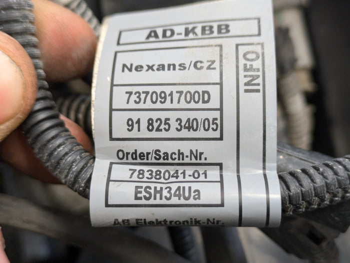 BMW E92 E93 E90 M3 S65 Engine