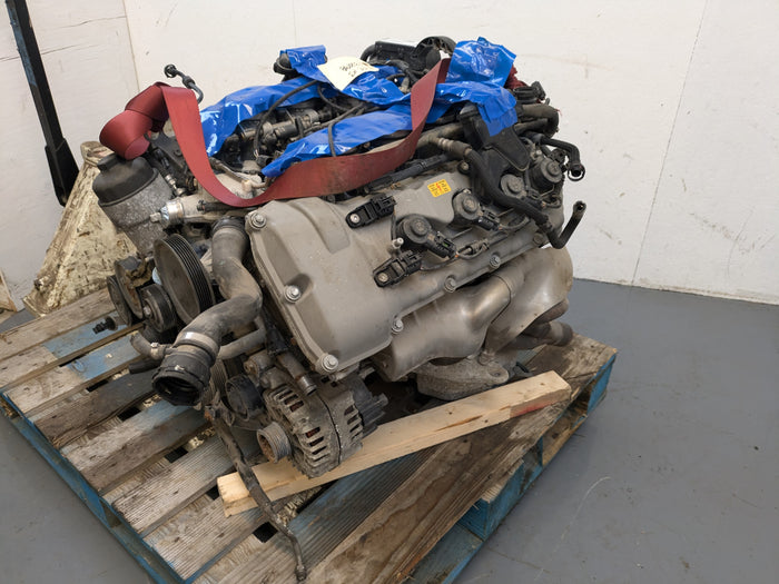 BMW E92 E93 E90 M3 S65 Engine