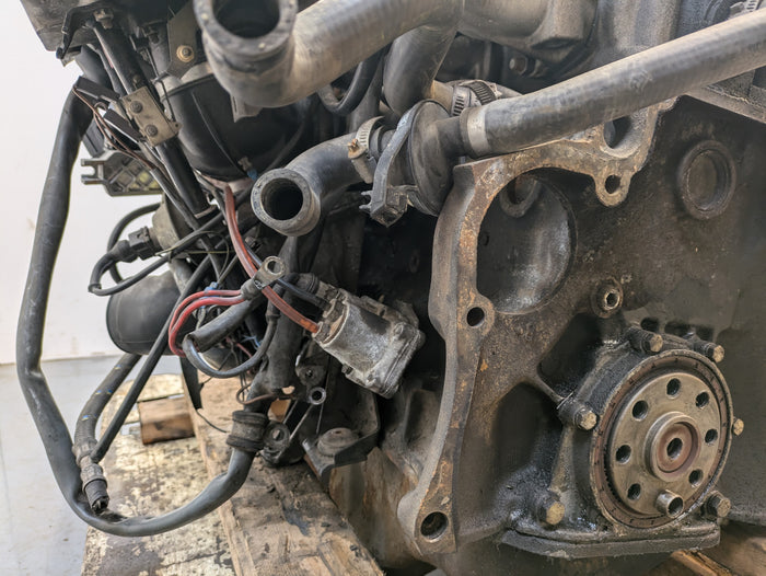BMW E21 320i M10B18 Engine Assembly