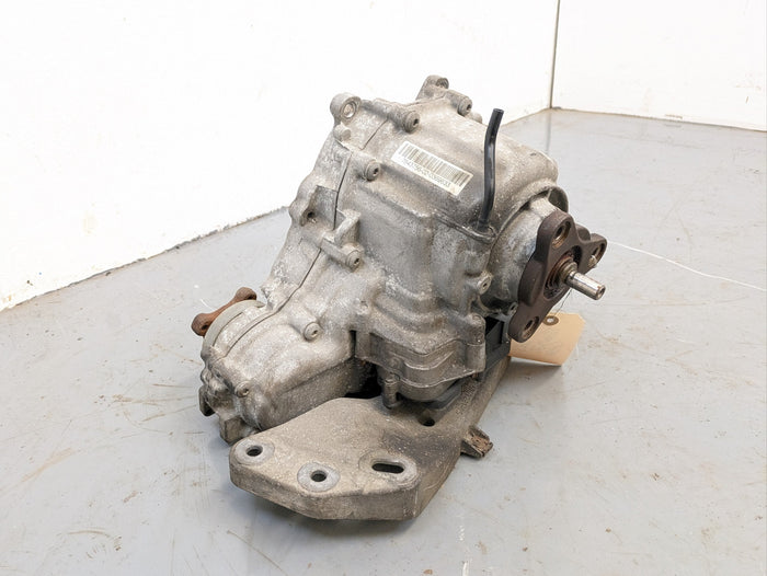 BMW F32 F30 F31 F33 F34 F36 4 & 3 Series Transfer Case W/ Motor 27108643149/27607542211