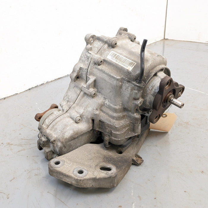 BMW F32 F30 F31 F33 F34 F36 4 & 3 Series Transfer Case W/ Motor 27108643149/27607542211
