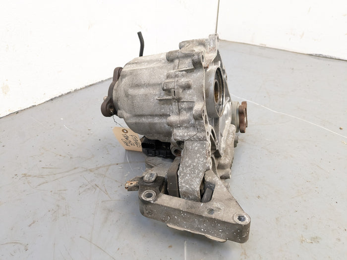 BMW F32 F30 F31 F33 F34 F36 4 & 3 Series Transfer Case W/ Motor 27108643149/27607542211