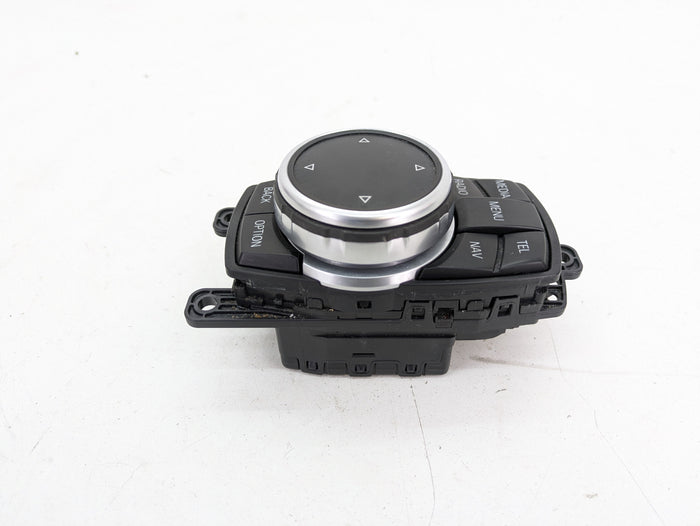 BMW F15 X5/F16 X6 35ix iDrive Navigation Touch Controller 9350723
