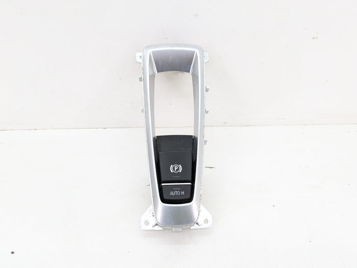 BMW F15 X5/F16 X6 35ix Parking Brake & Auto Hold Button W/Trim 9355232/9252113