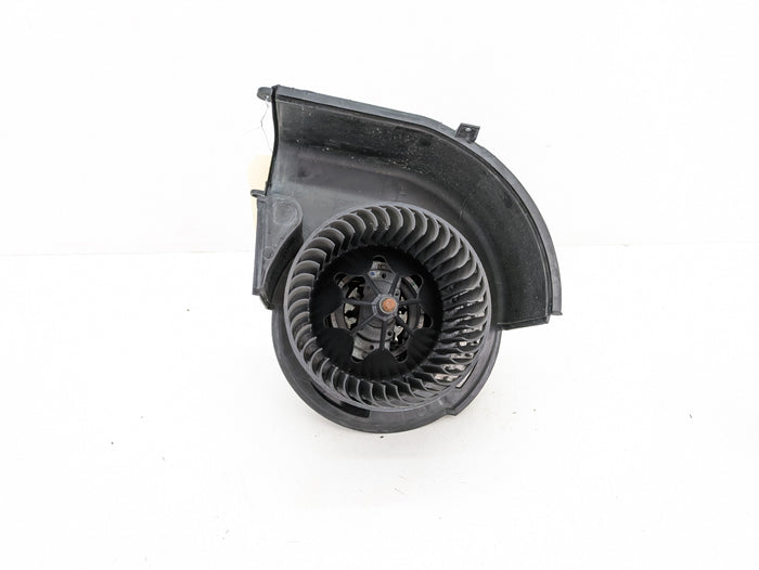 BMW F15 X5/F16 X6 35iX HVAC Blower Motor & Resistor 64119291177/9276112