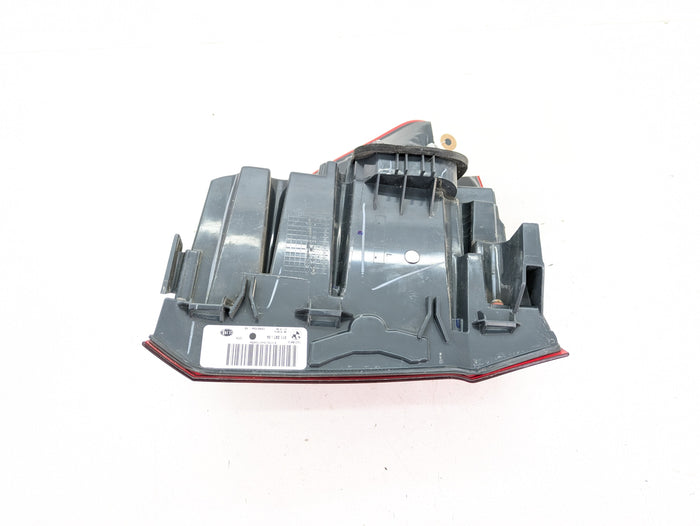 BMW F15 X5 35iX Right/Passenger Side Outer Tail Light 7290104